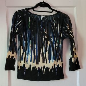 Striking happy top w/bling!